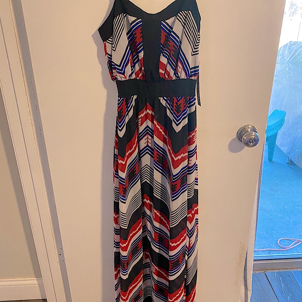 NWT Red/White/Blue/Black XOXO Maxi